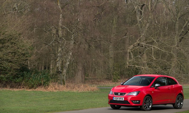 SEAT Ibiza FR оснастили новым двигателем 1.4 TSI ACT