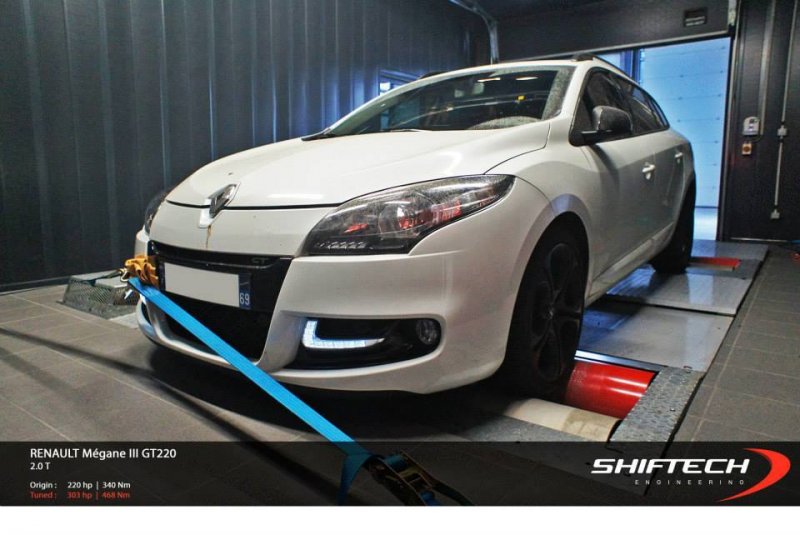 Shiftech Engineering добавил мощности Renault Megane GT 220 Estate