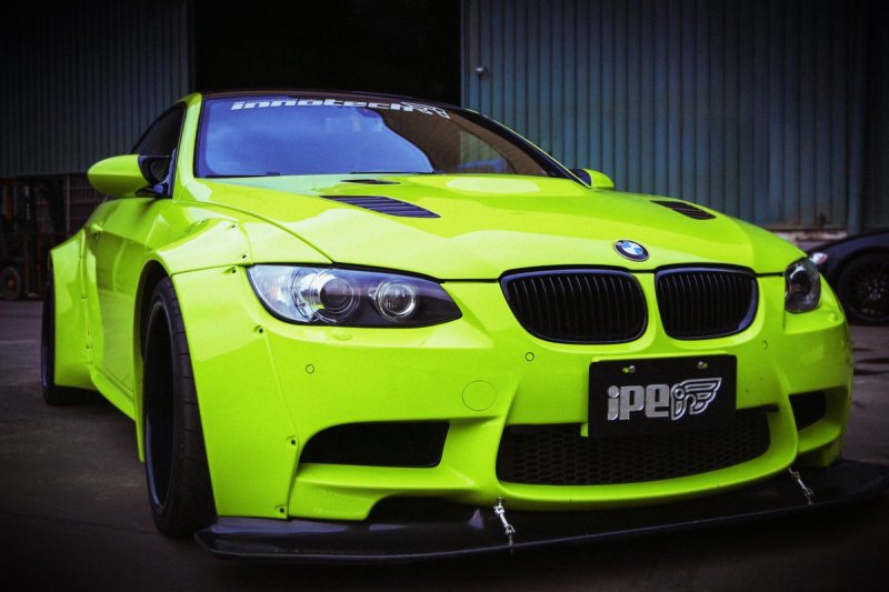 BMW M3 Coupe (E92) от Liberty Walk и iPE Innotech