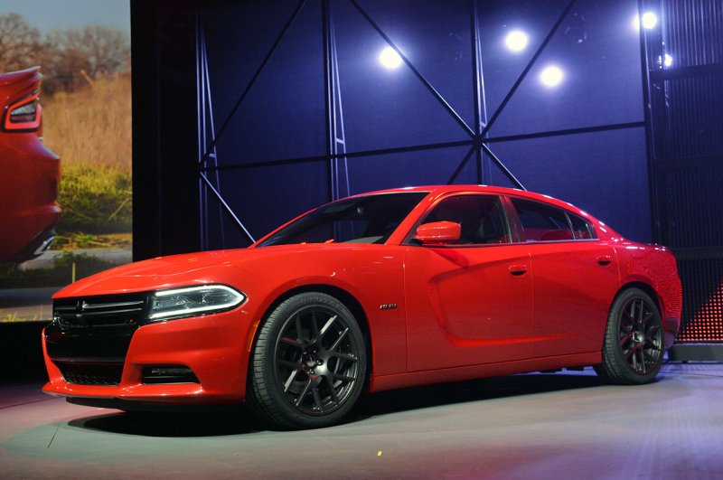 Нью-Йорк 2014: Dodge показал Charger 2015