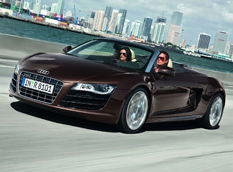 Тест-драйв Audi R8 Spyder 5.2 V10 FSI Quattro (2011)