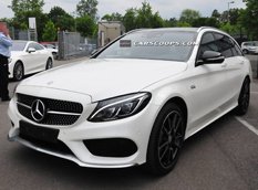 В сеть попали снимки Mercedes-Benz C450 AMG Sport