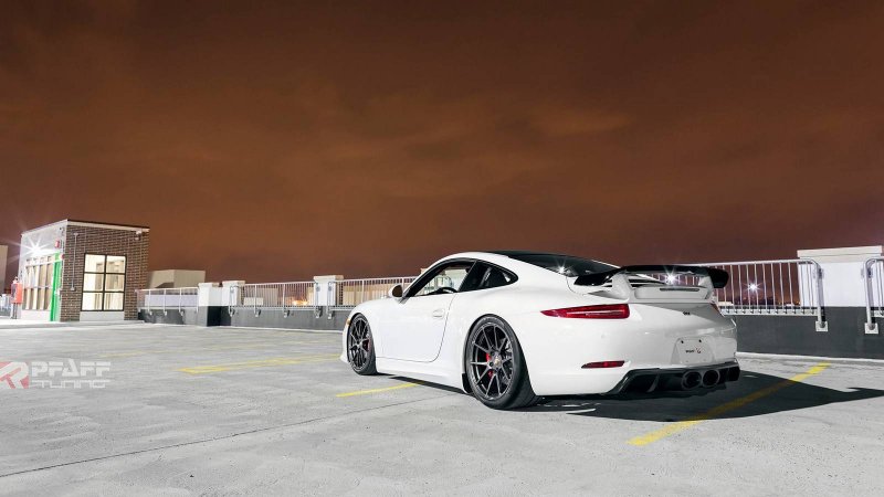 Porsche 911 Carrera S (991) в исполнении Pfaff Tuning