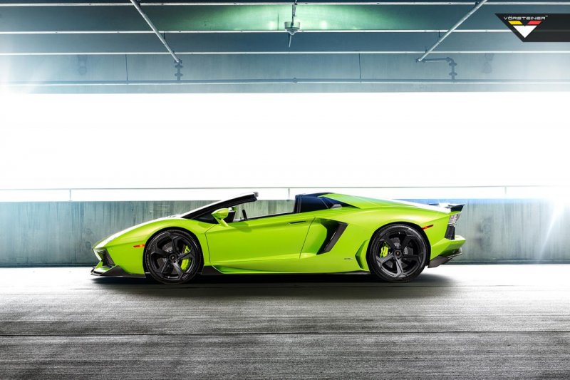 Lamborghini Aventador-V Roadster The Hulk от Vorsteiner