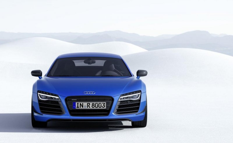 Audi представил суперкар R8 LMX с лазерной оптикой  