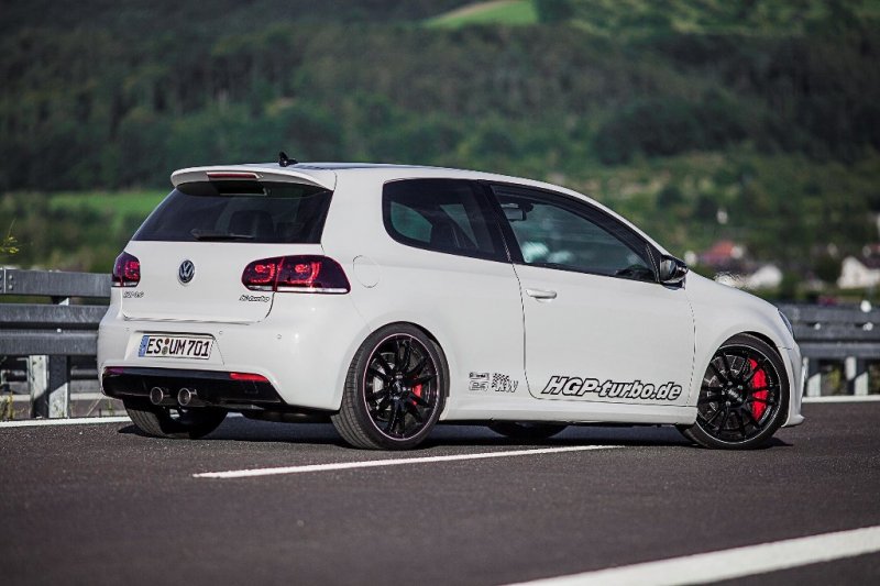 732-сильный Volkswagen Golf R 3.6 Bi-Turbo от HGP-turbo