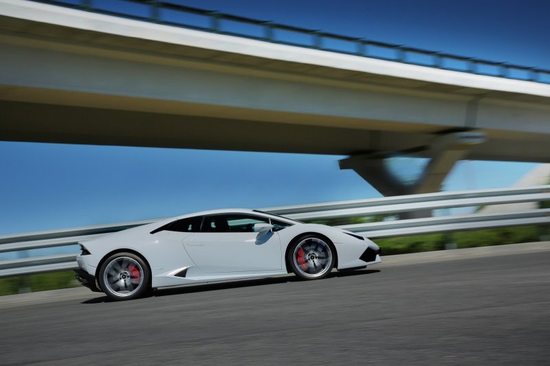 Тест-драйв Lamborghini Huracan (2015)