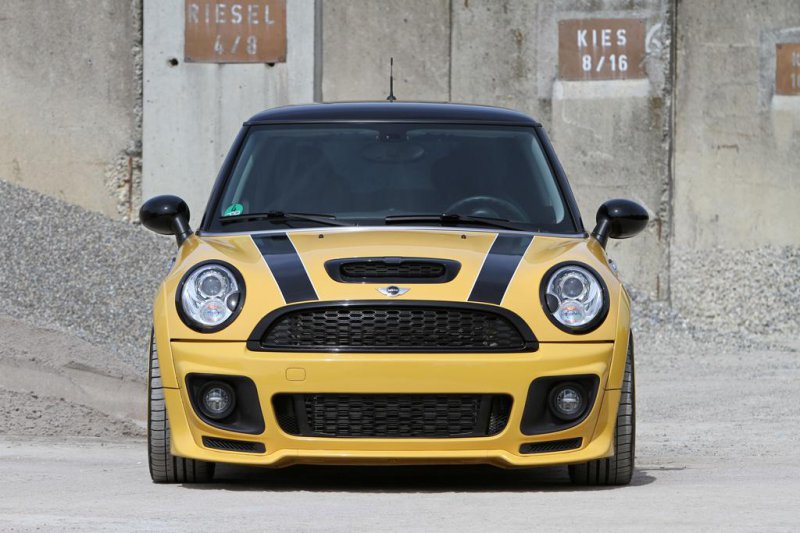  MINI Cooper S R56 в исполнении тюнинг-ателье Minitune