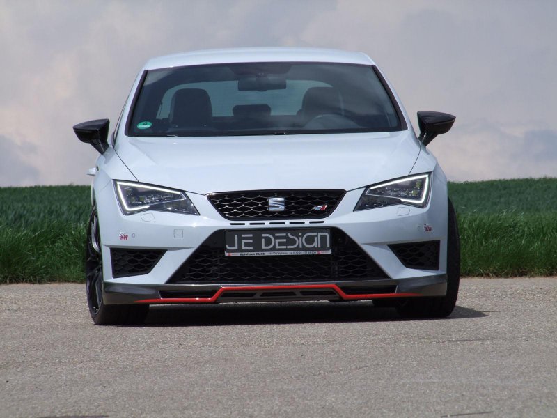 JE Design «перезарядил» хэтчбек Seat Leon Cupra 280