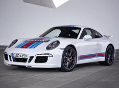 Porsche презентовал 911 Carrera S Martini Racing Edition