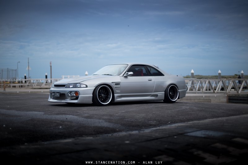 Nissan Skyline GTS-T R33 в эксклюзивном тюнинге из Австралии