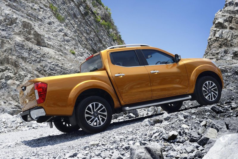 Пикап Nissan Navara сменил поколение