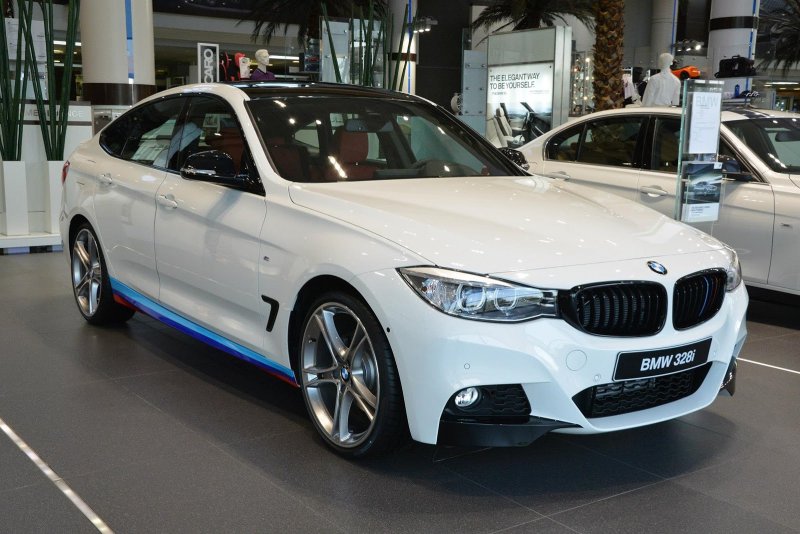 BMW 328i GT M Sport с аксессуарами M Performance