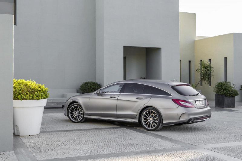 Mercedes-Benz обновил CLS и CLS Shooting Brake