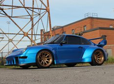 Porsche 911 Turbo (993) RWB на дисках ADV.1 Wheels