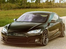 Tesla Model S на дисках ADV.1 Wheels от Wheels Boutique