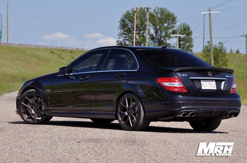 Mercedes-Benz C63 AMG в доработке Mode Carbon