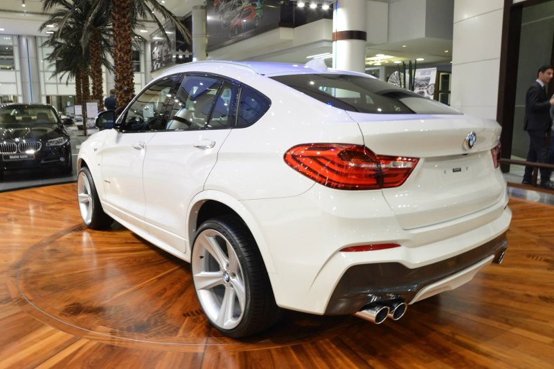 Кастомизированный BMW X4 M Sport из Абу-Даби