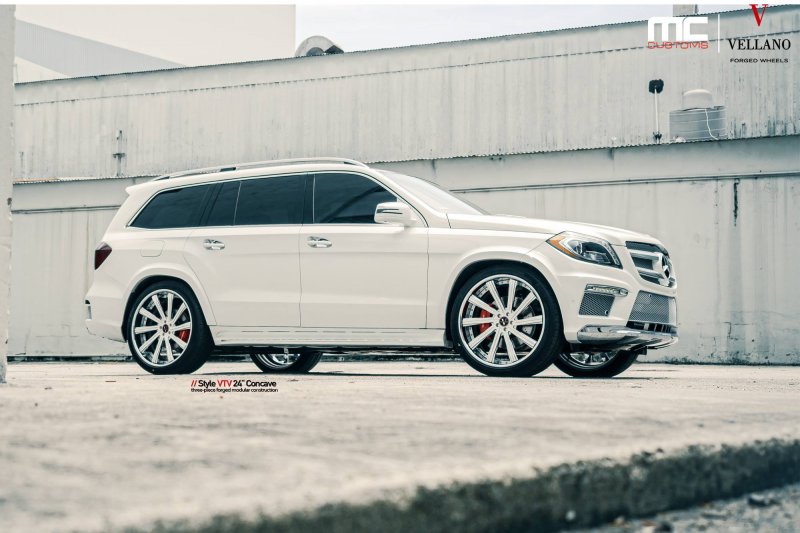 Mercedes-Benz GL550 в настройке MC Customs