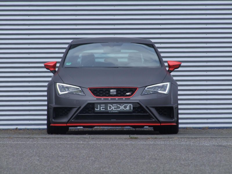 Ателье JE Design доработало SEAT Leon Cupra 280 