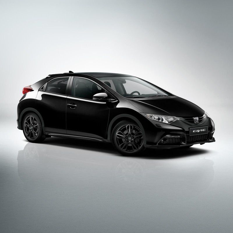 Для рынка Британии выпустили спецверсию Honda Civic Black Edition