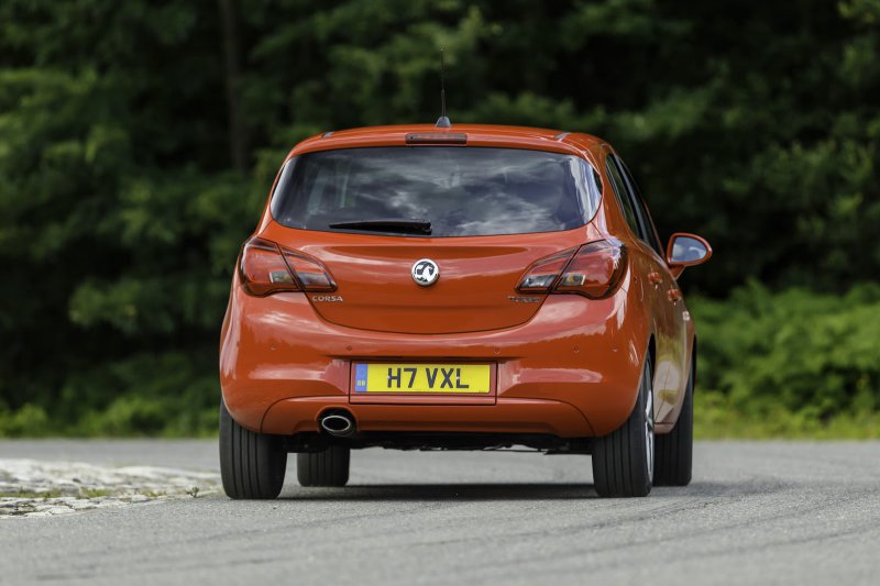 Opel рассекретил новое поколение хэтчбека Corsa