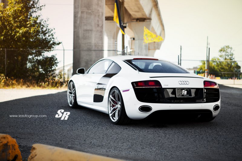 Audi R8 V10 на дисках PUR Wheels от SR Auto Group