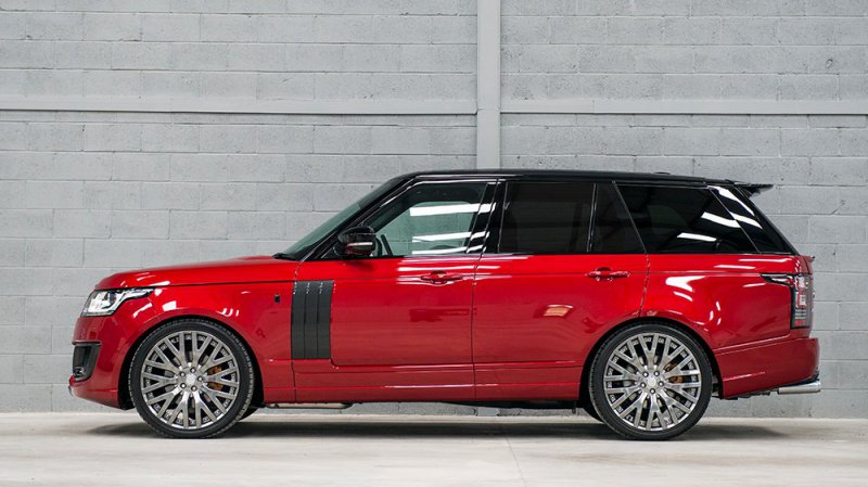 A. Kahn Design показал ярко-красный Range Rover Vogue 600-LE