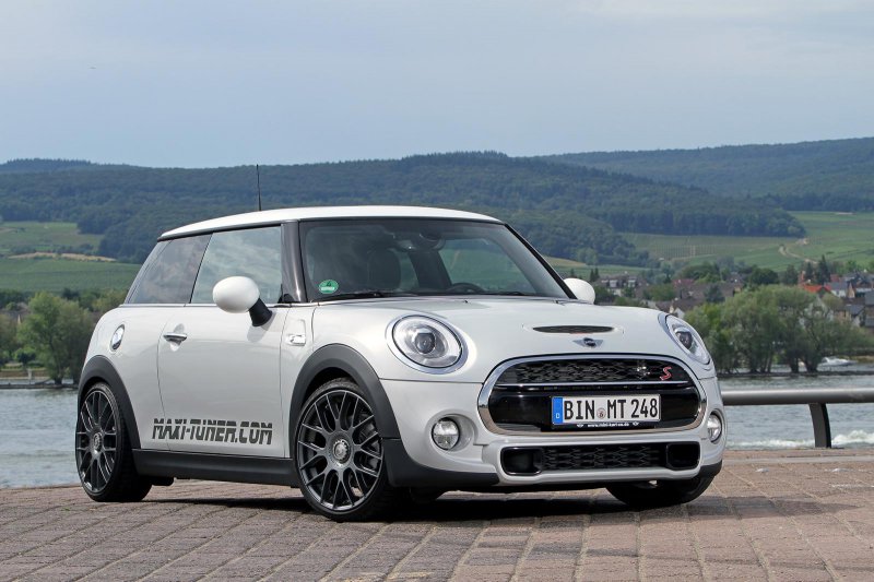 Maxi-Tuner форсировал MINI Cooper S 