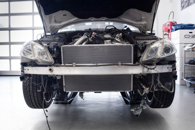 Mercedes E-Class Coupe с двигателем 5.5 V8 Bi-Turbo от Mcchip-DKR
