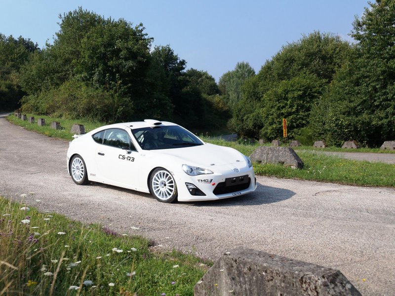 Toyota представила раллийный болид GT86 CS-R3