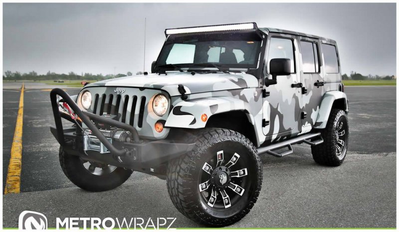 Трио уникальных внедорожников Jeep Wrangler от Metro Wrapz