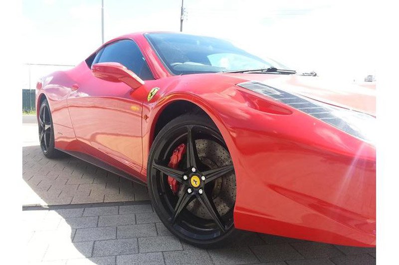 Удивительно точная копия Ferrari 458 Italia продается за 64 000$