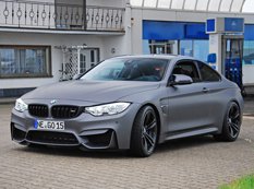 BMW M4 в индивидуальном исполнении отделения BMW Individual