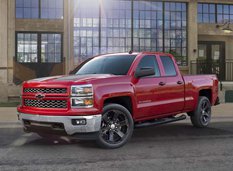 Chevrolet представил спецверсию Silverado Rally Edition