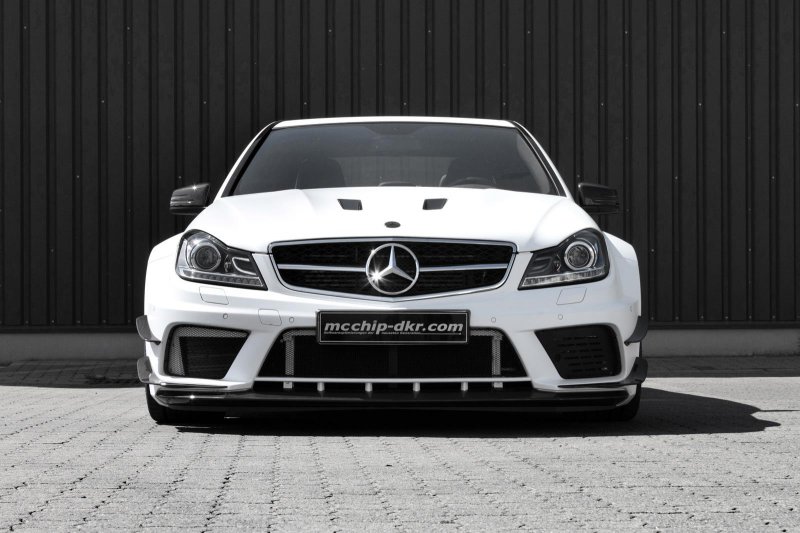 830-сильный Mercedes-Benz C63 AMG mc8xx от Mcchip-DKR