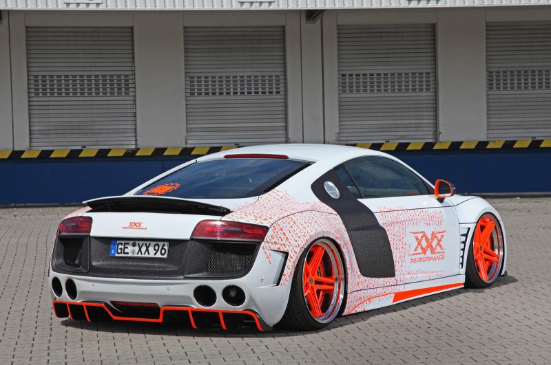 Audi R8 в ярком тюнинге ателье xXx Performance