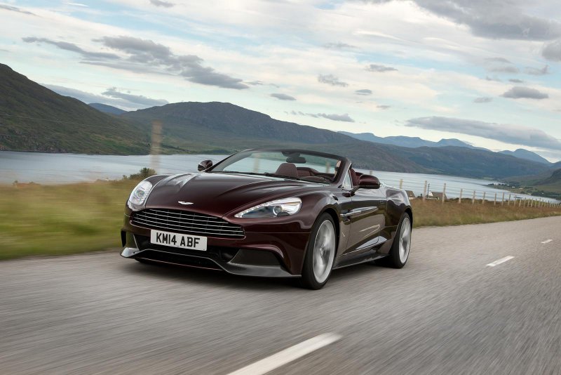 Aston Martin обновил спорткары Vanquish и Rapide S