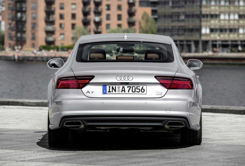 Тест-драйв Audi A7 Sportback 3.0 TDI Ultra (2015)