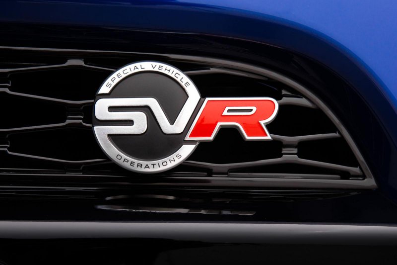 Land Rover рассекретил внедорожник Range Rover Sport SVR