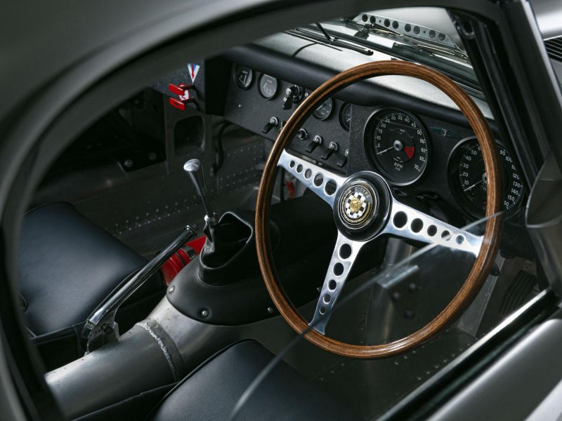 Jaguar выпустит шесть спорткаров Lightweight E-Type 1963 года
