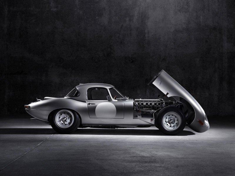 Jaguar выпустит шесть спорткаров Lightweight E-Type 1963 года