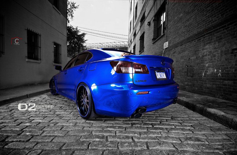 Эксклюзивный Lexus IS F на дисках D2Forged