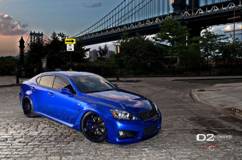 Эксклюзивный Lexus IS F на дисках D2Forged