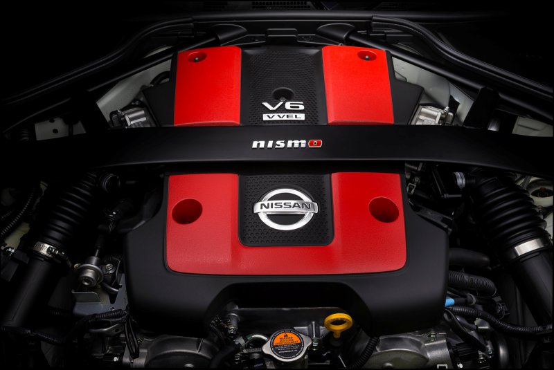 Nissan 370Z Nismo 2015 для Европы оказался слабее на 11 л. с.