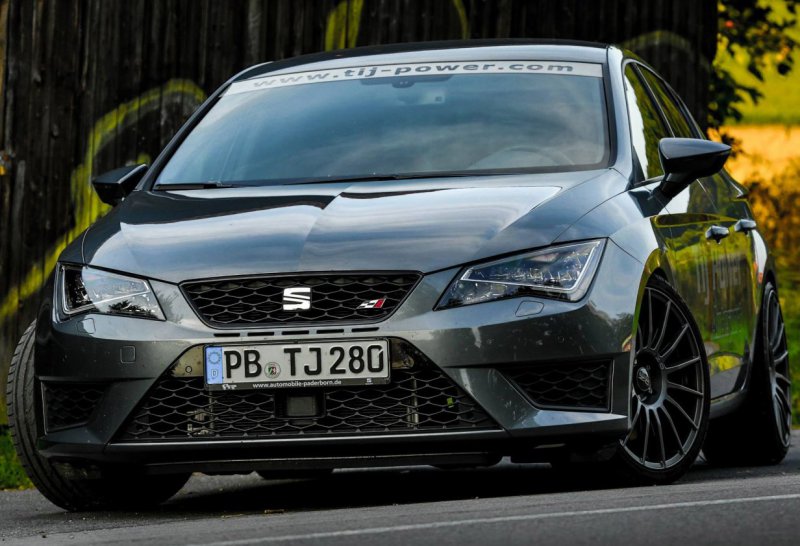 Tij-Power сделал SEAT Leon 5F Cupra еще более «горячим»