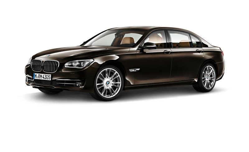 В Париже покажут BMW 7-Series Individual Final Edition