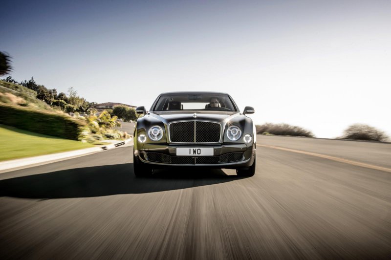 Bentley Mulsanne обзавелся «заряженной» модификацией Speed