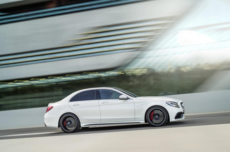 Mercedes презентовал «заряженные» версии C63 AMG и C63 AMG S