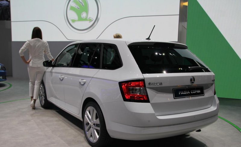 Париж 2014: Skoda Fabia сменила поколение